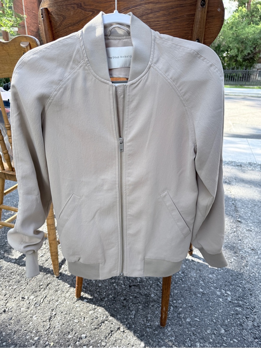 Aritzia The Group Babaton Beige Bomber/Coaches Jacket